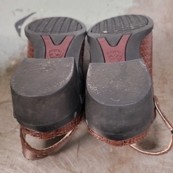 Ariat Women’s Size 6 Woven Brown Leather Slides Mules Strap Style 94024 - Picture 10 of 10